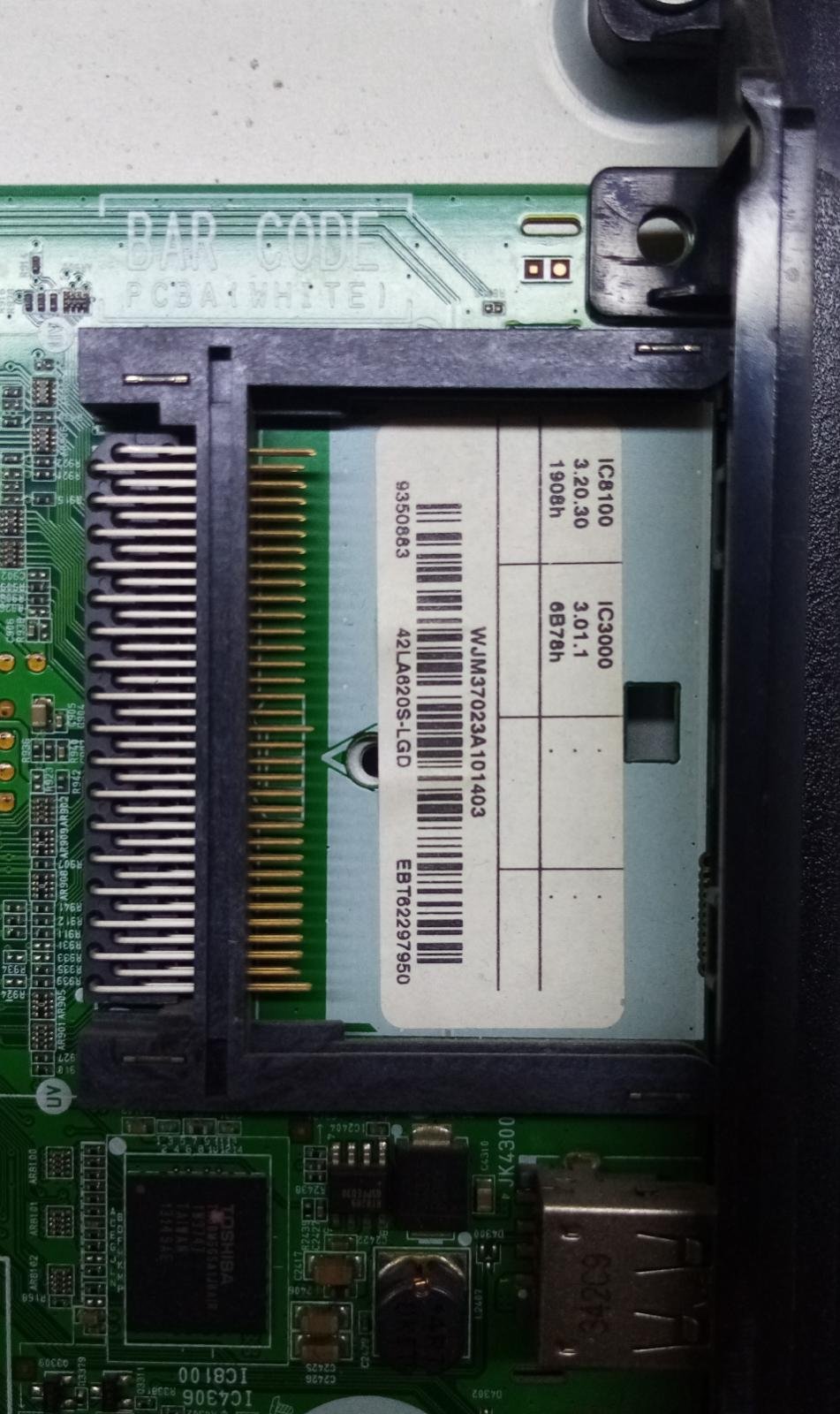 Carte Mère TV LG EAX64797003 – Compatible 32LN575S, 42LN575S, Etc., Occasion