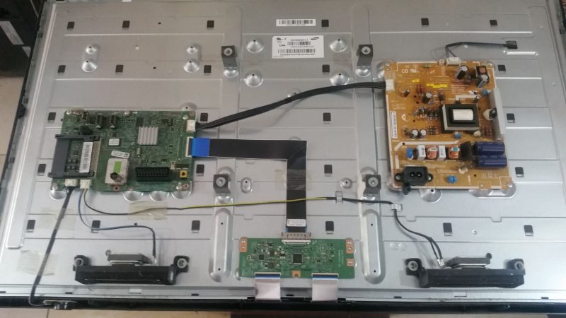 Samsung UE39EH5003  Power Button, IR Sensor Board BN41-01901A