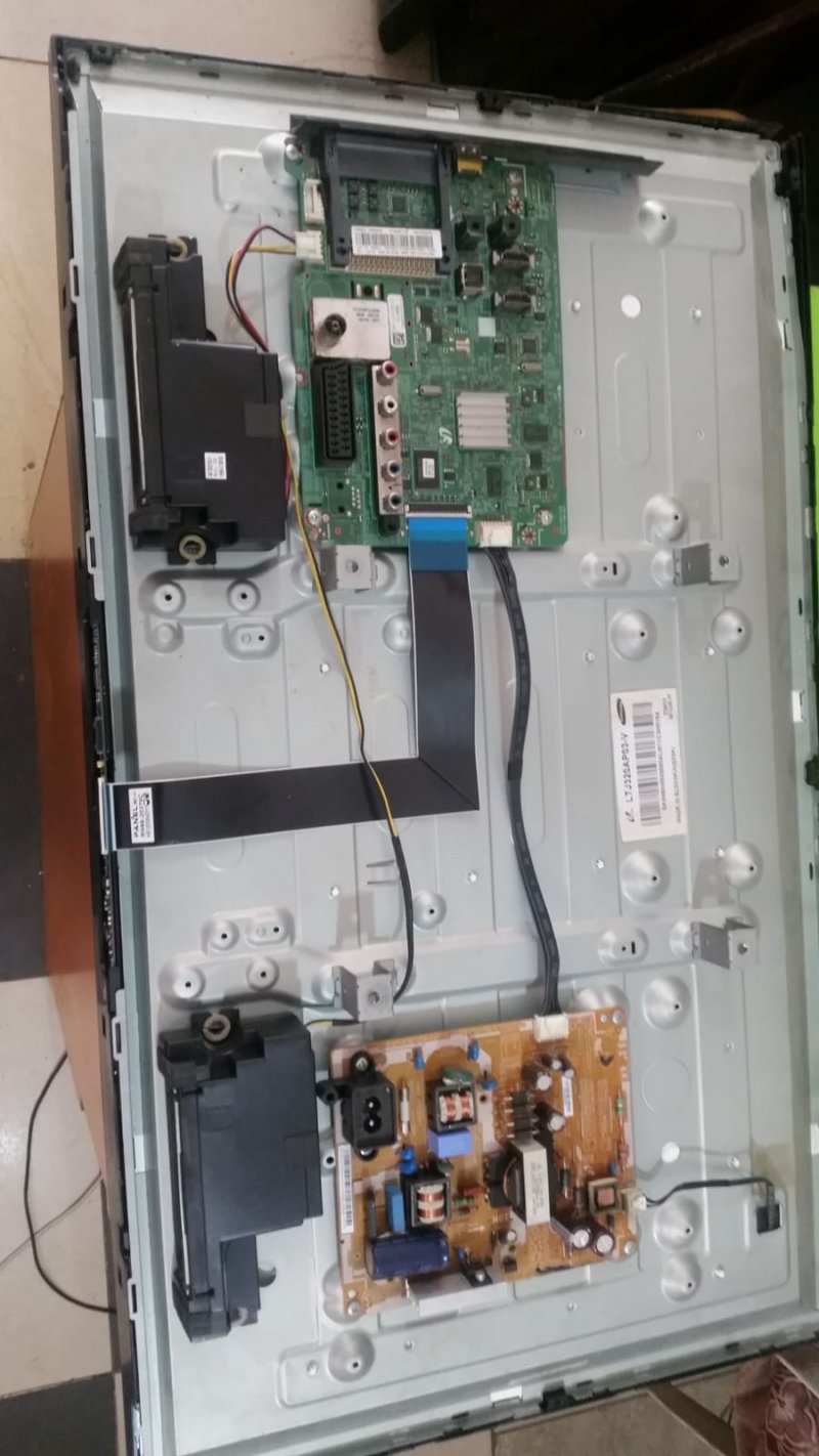  SAMSUNG UE32EH4000,BN96-20370C,LVDS KABLO