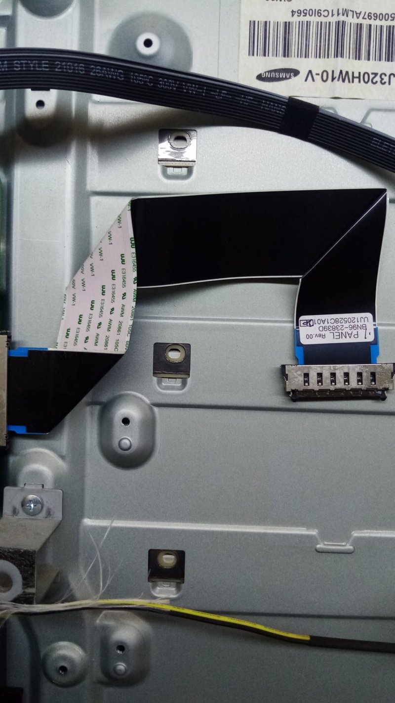 SAMSUNG UE32EH6030 BN96-23839D LVDS KABLOSU