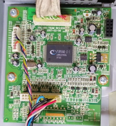 200-100-TSUMI , REV:S3H , ARÇELİK 700P LCD MONITOR MAIN BOARD