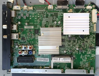 715G7772-M0A-B02-005K PHİLİPS 49PUS6551/12 MAİNBOARD ANAKART